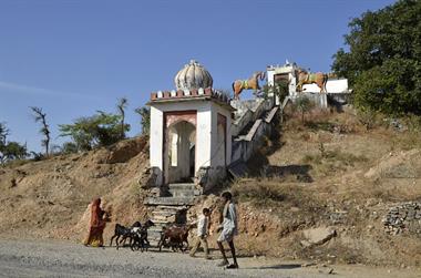 03 PKW-Reise_Ranakpur-Deogarh_DSC4709_b_H600